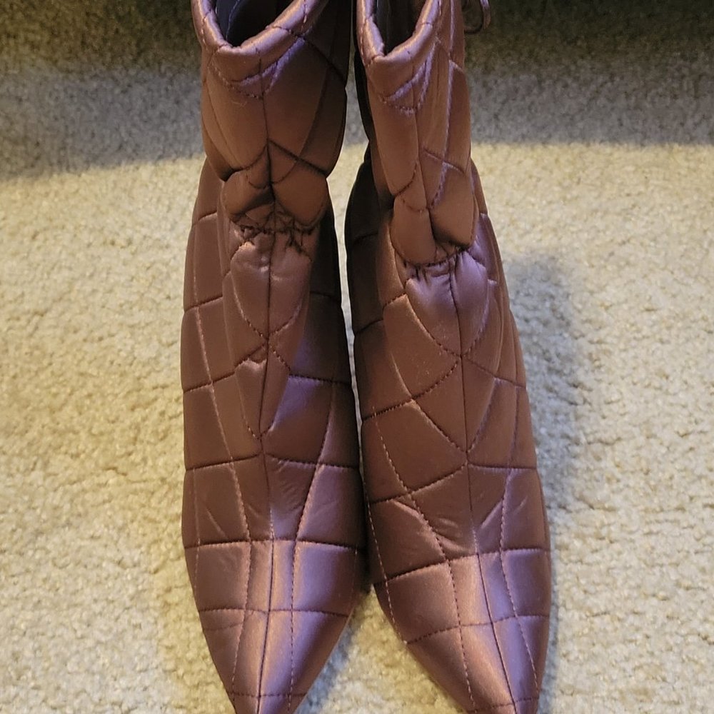 Shoes - Picture 2 of 2